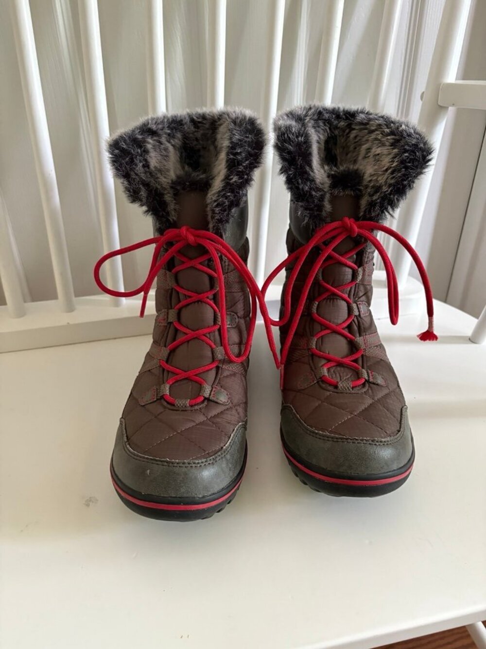 LL Bean Snow Harbor Quilted Womens Boots Winter - Picture 3 of 6